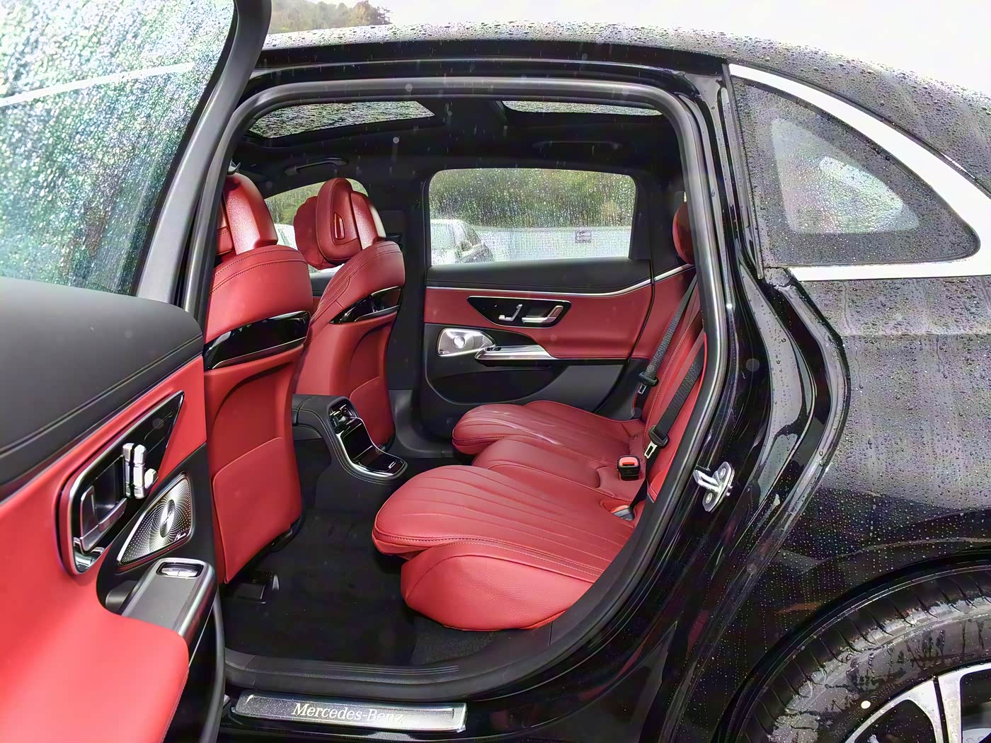 Mercedes Benz  E-Class  2025