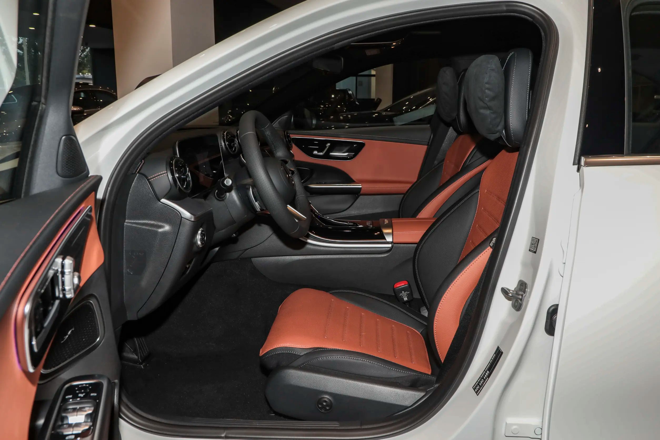 Mercedes Benz C-Class 2025